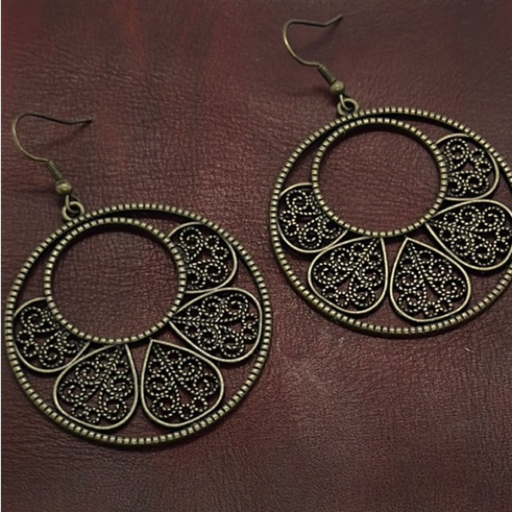 Elegant Gold-Toned Earrings